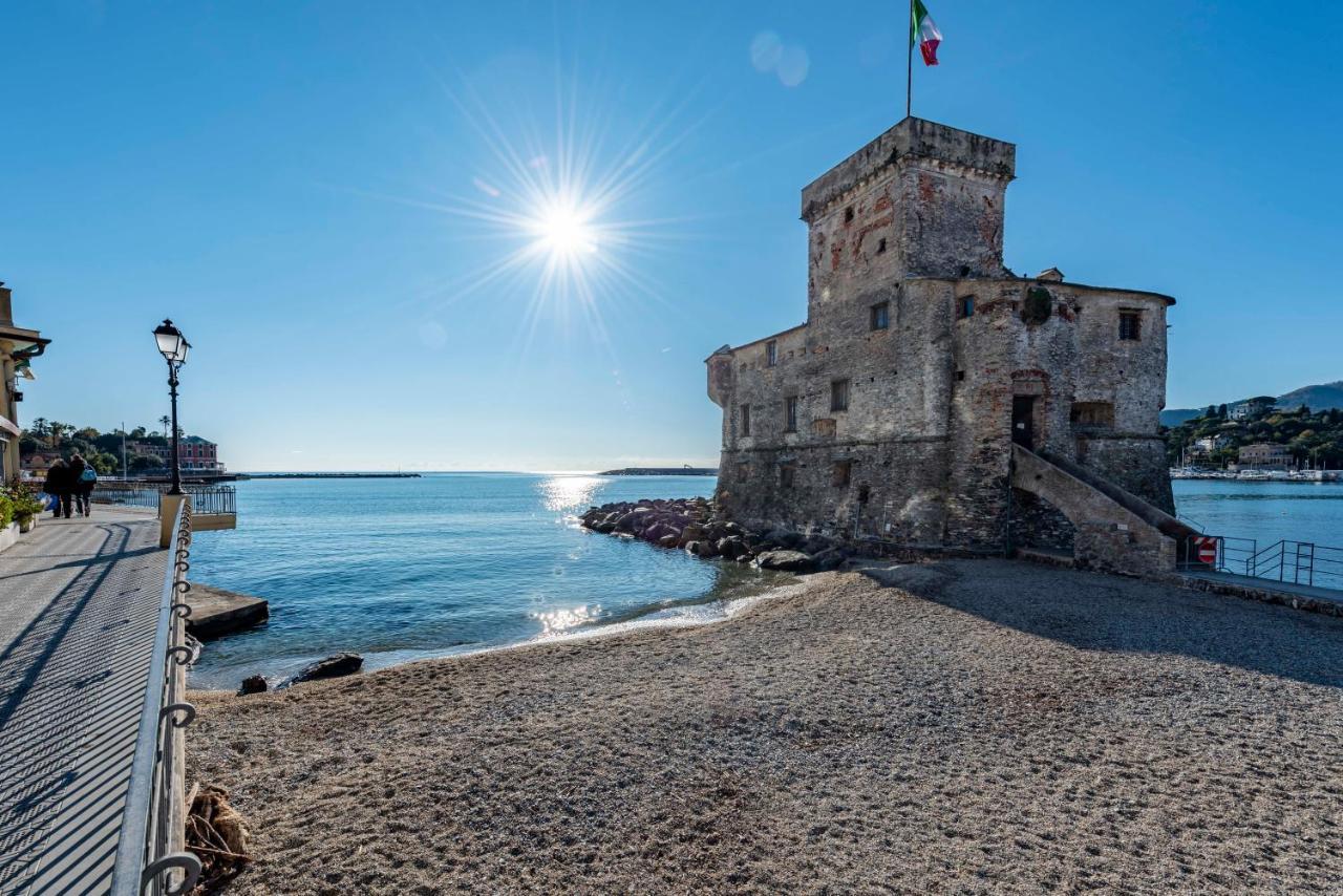 Alla Casa Rosa Al Mare- Centrale A Di Fronte Al Mare- Emozionante- Garage Privato Gratuito A 800 Mt- Aria Condizionata-Wifi Rapallo Kültér fotó