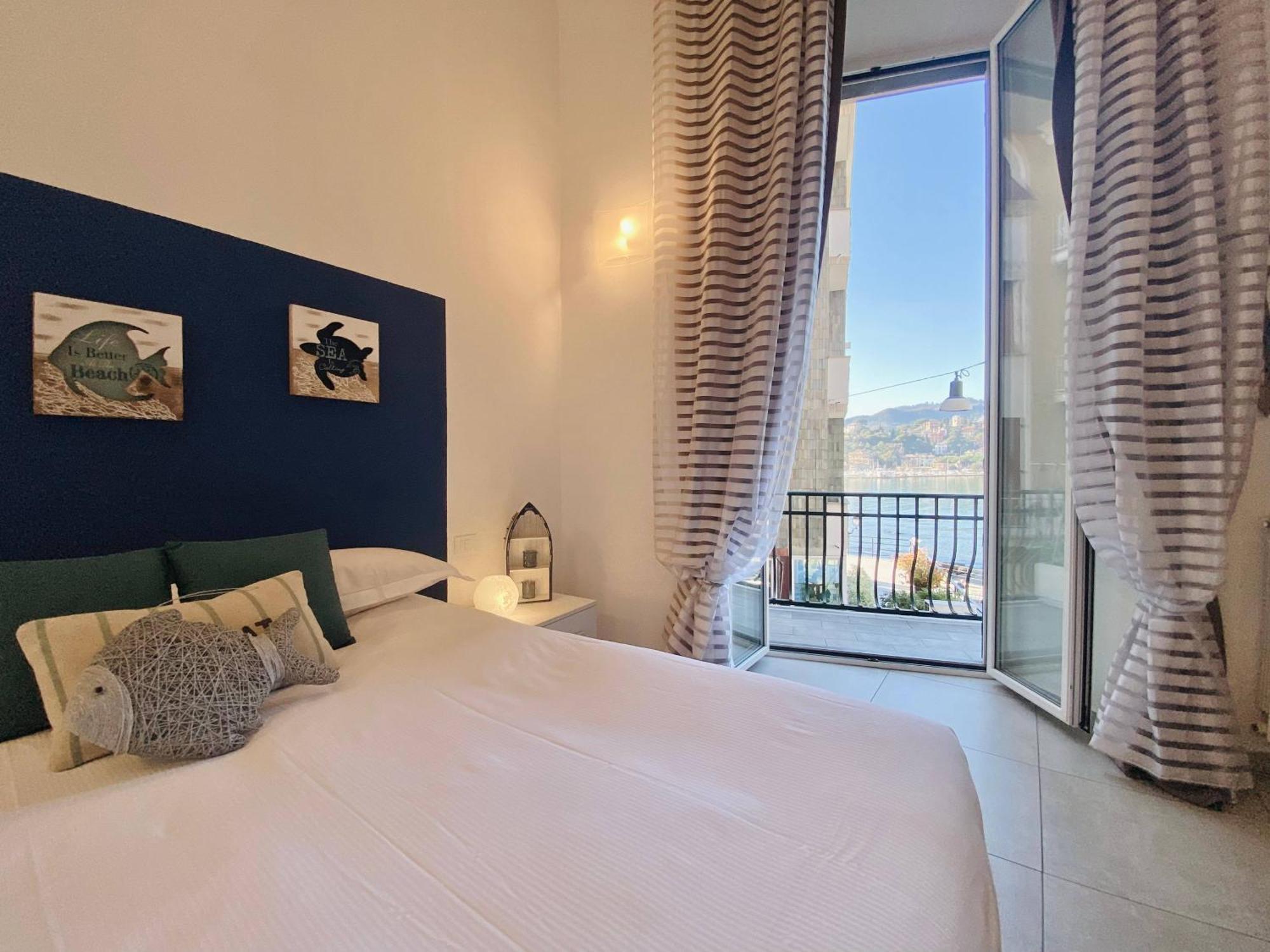 Alla Casa Rosa Al Mare- Centrale A Di Fronte Al Mare- Emozionante- Garage Privato Gratuito A 800 Mt- Aria Condizionata-Wifi Rapallo Kültér fotó