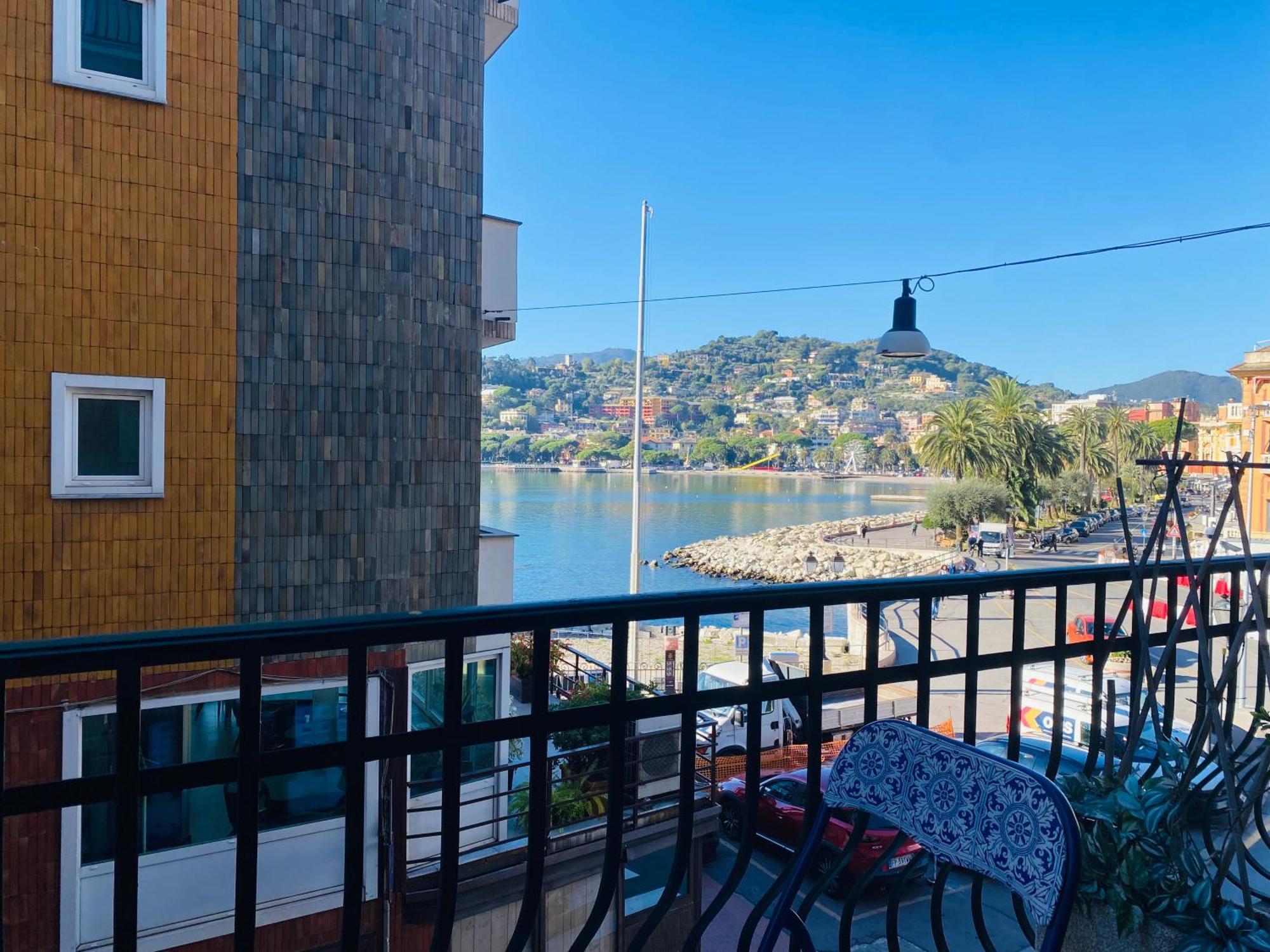 Alla Casa Rosa Al Mare- Centrale A Di Fronte Al Mare- Emozionante- Garage Privato Gratuito A 800 Mt- Aria Condizionata-Wifi Rapallo Kültér fotó